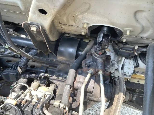 いすゞエルフ平ボディ小型（2t・3t）[写真16]