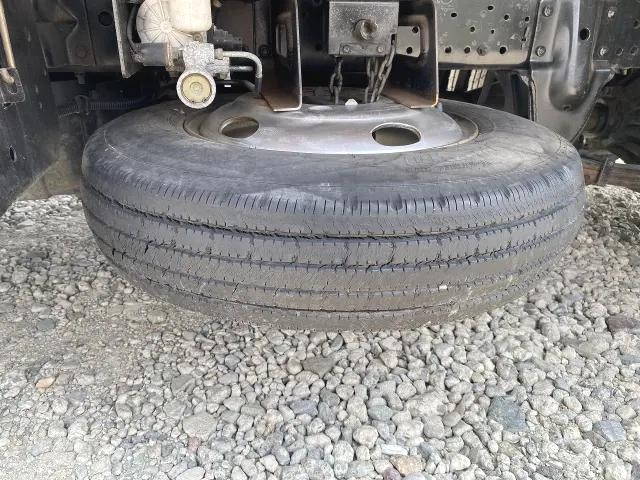 いすゞエルフ平ボディ小型（2t・3t）[写真29]