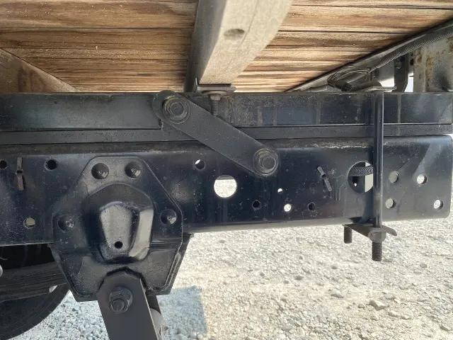 いすゞエルフ平ボディ小型（2t・3t）[写真34]