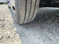 いすゞエルフ平ボディ小型（2t・3t）[写真40]