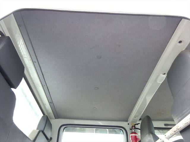 いすゞエルフダブルキャブ・ダンプ小型（2t・3t）[写真16]