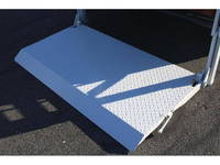 日野デュトロ平ボディ小型（2t・3t）[写真18]