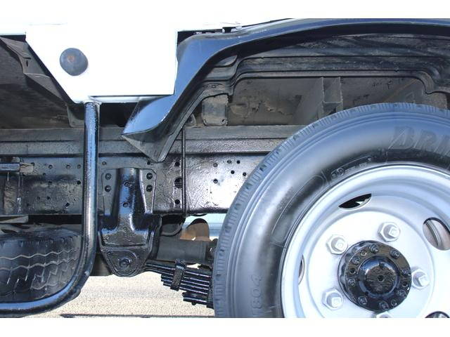 日野デュトロ平ボディ小型（2t・3t）[写真20]