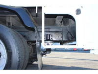 日野デュトロ平ボディ小型（2t・3t）[写真23]