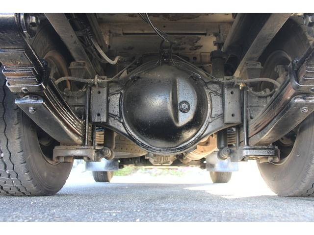 日野デュトロ平ボディ小型（2t・3t）[写真23]