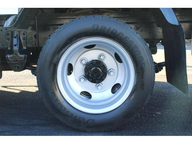 日野デュトロ平ボディ小型（2t・3t）[写真28]