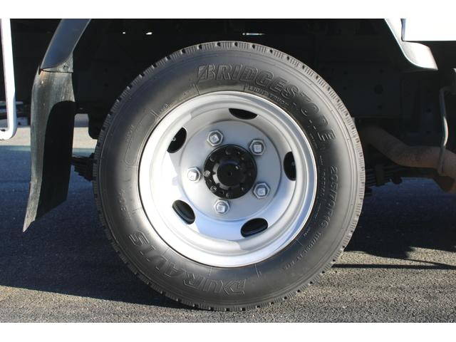 日野デュトロ平ボディ小型（2t・3t）[写真29]