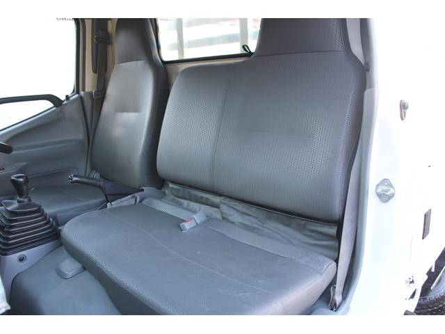 日野デュトロ平ボディ小型（2t・3t）[写真38]