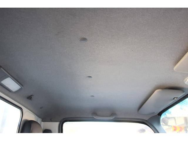 日野デュトロ平ボディ小型（2t・3t）[写真40]