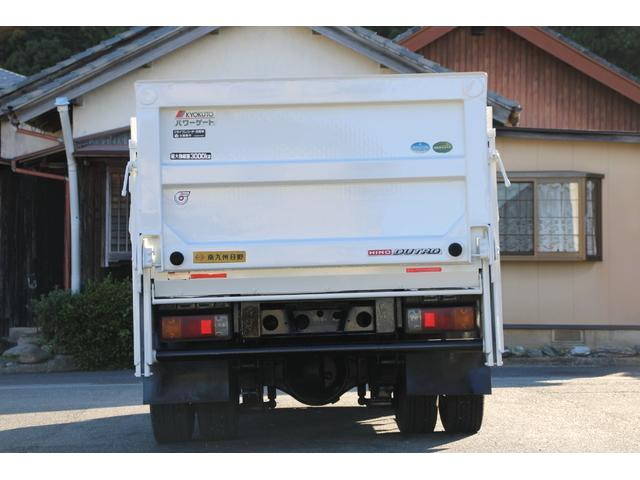 日野デュトロ平ボディ小型（2t・3t）[写真06]
