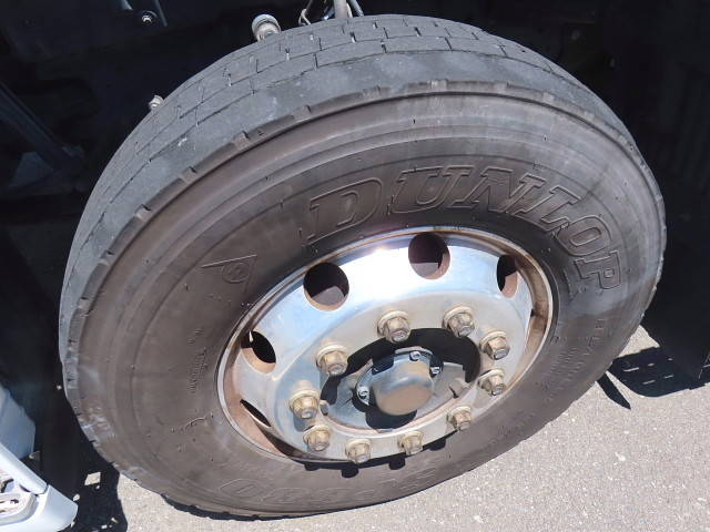 日野プロフィアアルミウイング大型（10t）[写真14]