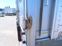 日野プロフィアアルミウイング大型（10t）[写真33]