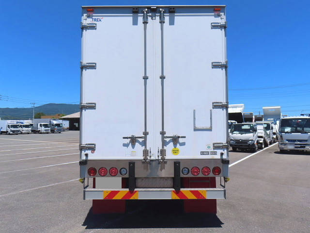 日野プロフィアアルミウイング大型（10t）[写真05]