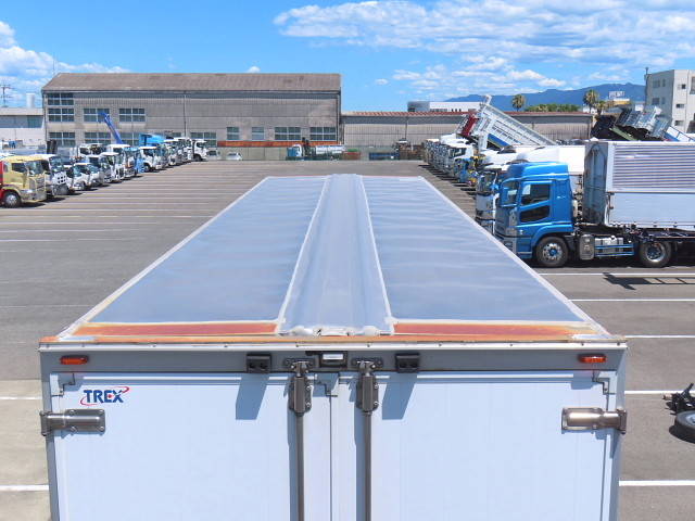 日野プロフィアアルミウイング大型（10t）[写真06]