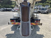 いすゞフォワードミキサー車（コンクリートミキサー）中型（4t）[写真10]