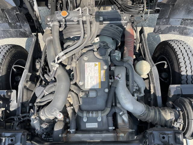 いすゞフォワードミキサー車（コンクリートミキサー）中型（4t）[写真27]