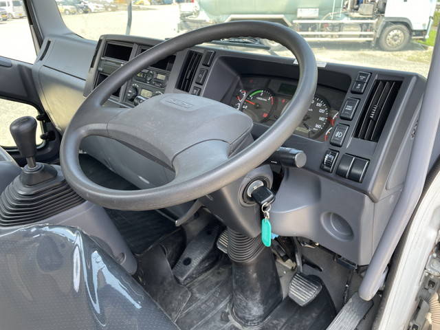 いすゞフォワードミキサー車（コンクリートミキサー）中型（4t）[写真33]