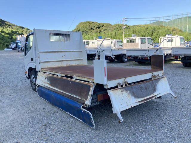 日野デュトロダンプ小型（2t・3t）[写真12]