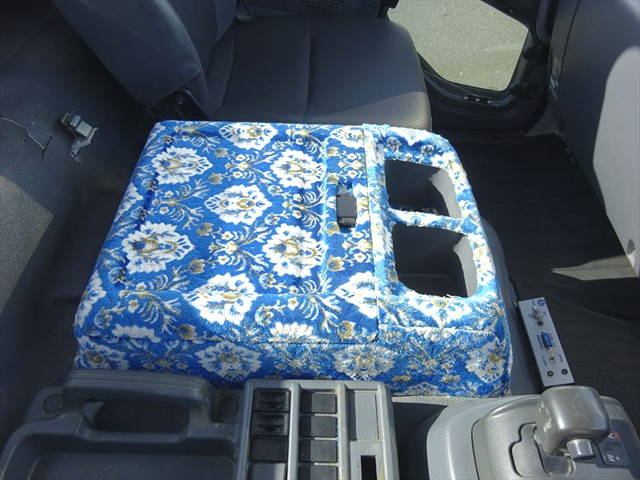 いすゞフォワードミキサー車（コンクリートミキサー）増トン（6t・8t）[写真24]