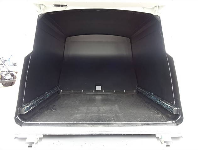 三菱ふそうキャンターパッカー車（塵芥車）小型（2t・3t）[写真11]