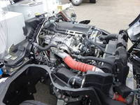 三菱ふそうキャンターパッカー車（塵芥車）小型（2t・3t）[写真25]