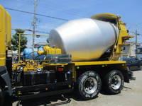 日野プロフィアミキサー車（コンクリートミキサー）大型（10t）[写真05]