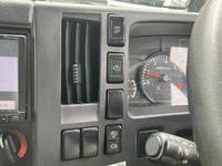 いすゞエルフアルミバン小型（2t・3t）[写真29]