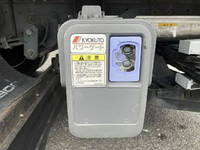 いすゞエルフアルミバン小型（2t・3t）[写真34]