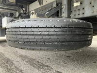 いすゞエルフアルミバン小型（2t・3t）[写真37]