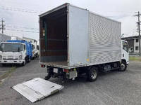 いすゞエルフアルミバン小型（2t・3t）[写真05]