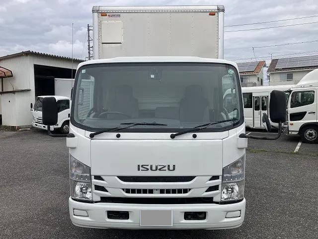 いすゞエルフアルミバン小型（2t・3t）[写真08]