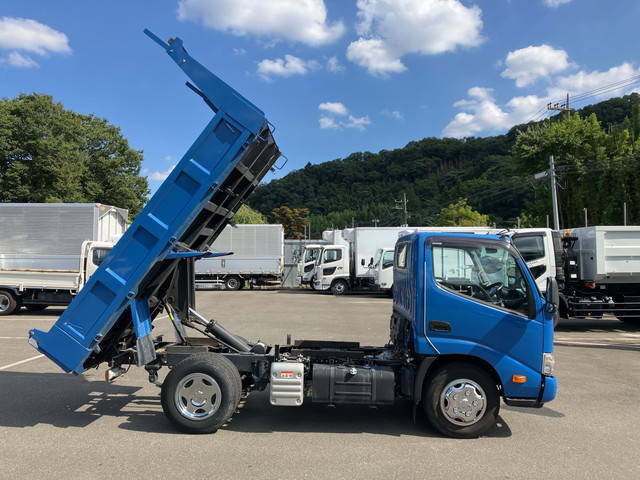 日野デュトロダンプ小型（2t・3t）[写真06]