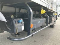 三菱ふそうキャンターアルミバン小型（2t・3t）[写真20]