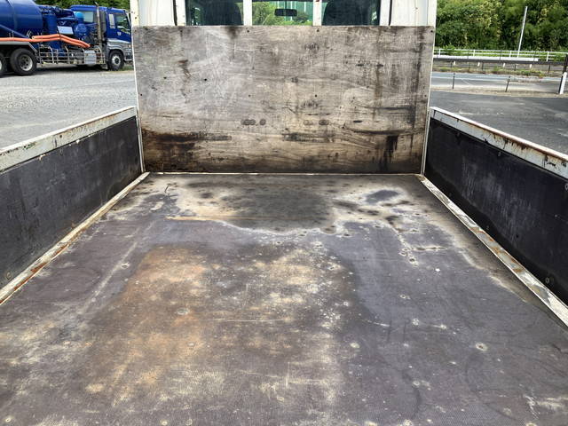 日野デュトロダブルキャブ（Wキャブ）小型（2t・3t）[写真10]