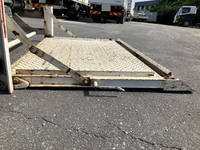 日野デュトロダブルキャブ（Wキャブ）小型（2t・3t）[写真16]