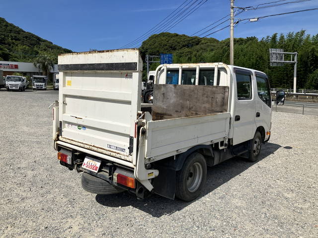 日野デュトロダブルキャブ（Wキャブ）小型（2t・3t）[写真02]