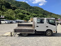 日野デュトロダブルキャブ（Wキャブ）小型（2t・3t）[写真07]