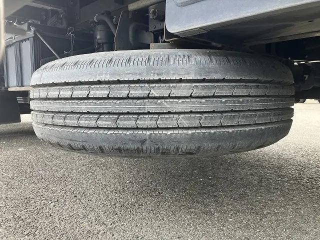 トヨタダイナアルミバン小型（2t・3t）[写真21]