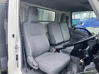 トヨタダイナアルミバン小型（2t・3t）[写真24]