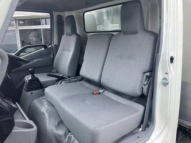 トヨタダイナアルミバン小型（2t・3t）[写真25]