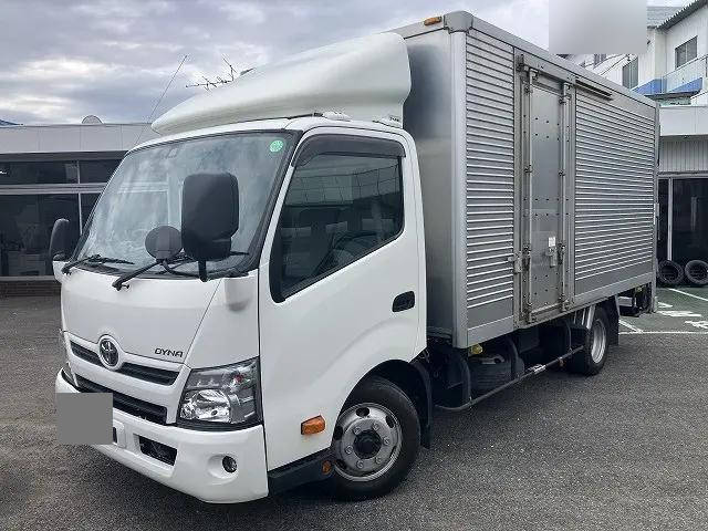 トヨタダイナアルミバン小型（2t・3t）[写真03]