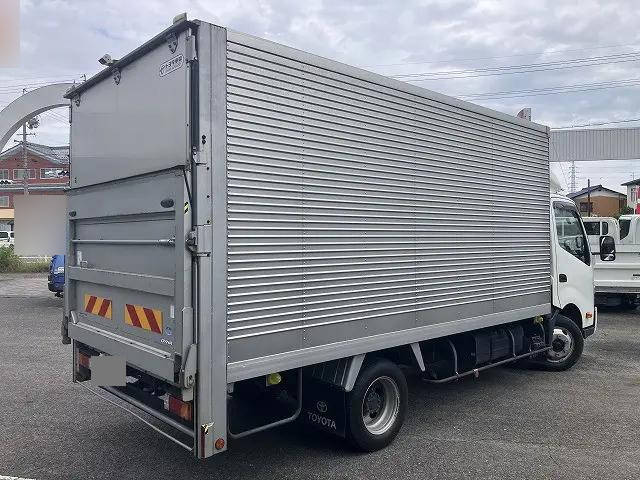 トヨタダイナアルミバン小型（2t・3t）[写真04]