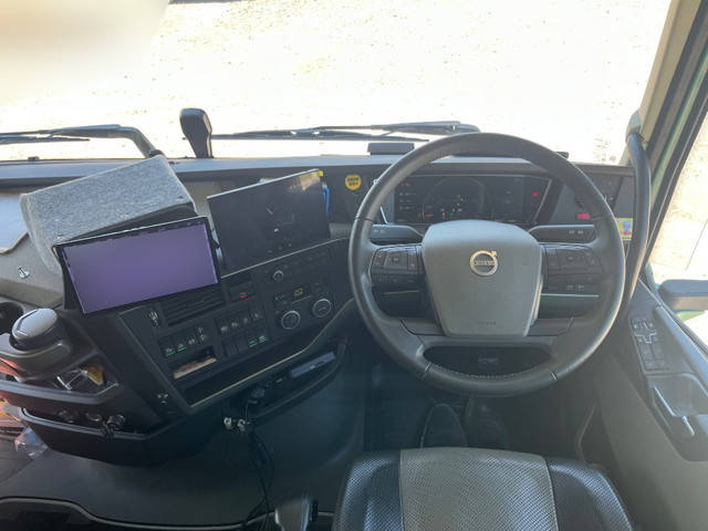 ボルボその他の車種トレーラーヘッド（トラクターヘッド）大型（10t）[写真31]