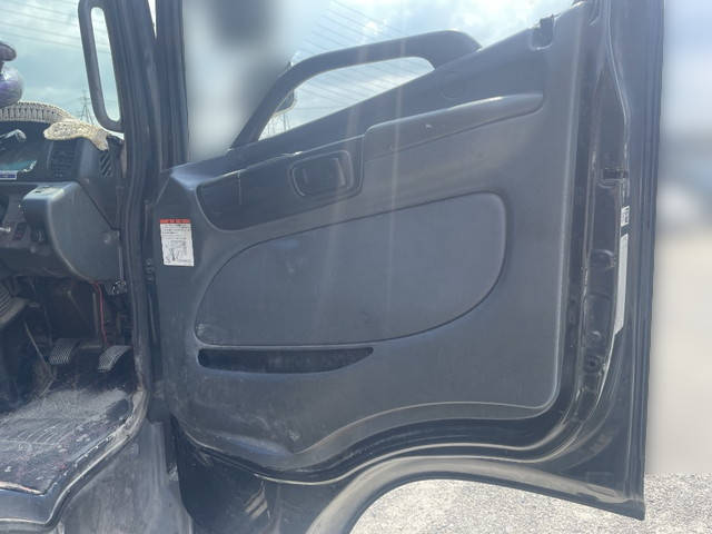 日野レンジャークレーン4段増トン（6t・8t）[写真30]