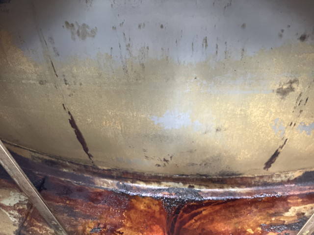 UDトラックスクオンタンク車（タンクローリー）大型（10t）[写真18]