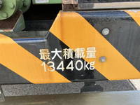 UDトラックスクオンタンク車（タンクローリー）大型（10t）[写真20]