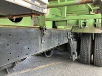 UDトラックスクオンタンク車（タンクローリー）大型（10t）[写真28]