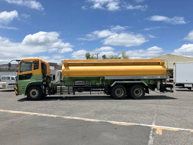 UDトラックスクオンタンク車（タンクローリー）大型（10t）[写真05]