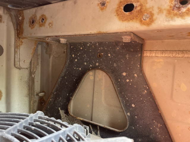 いすゞフォワードクレーン6段中型（4t）[写真25]