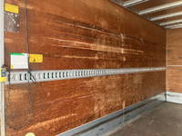 いすゞエルフアルミバン小型（2t・3t）[写真14]